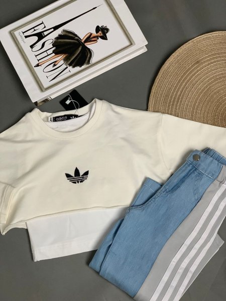 autumn adidas sut - white <br> <span class='text-color-warm'>نفدت الكمية</span>